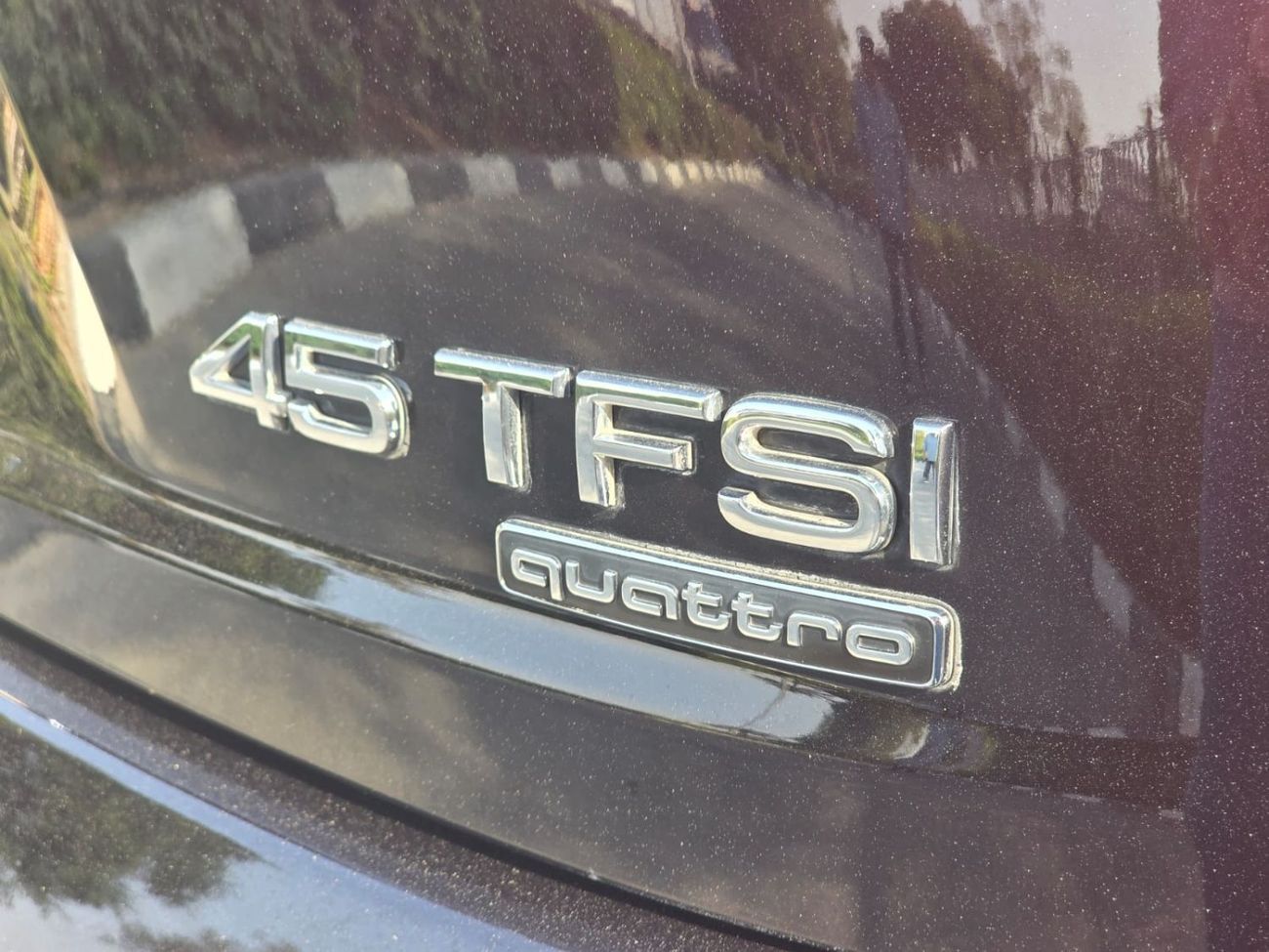 Audi Q7 45 TFSI quattro S-Line Luxury 3.0L