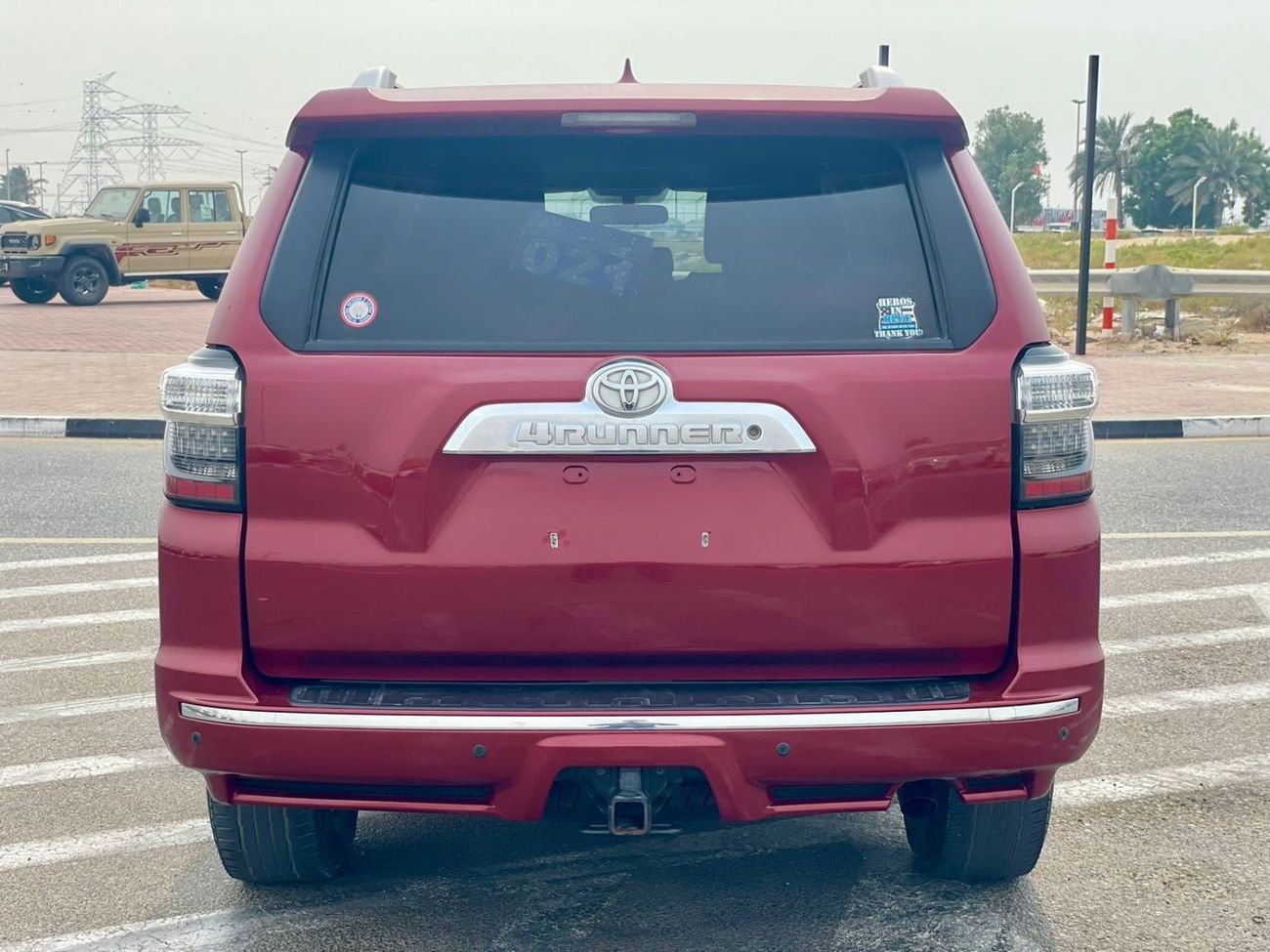 Toyota 4Runner 2013 Toyota 4Runner SR5 Premium Limited Edition Full Option - 4.0L V6 - AWD 4x4 - Sunroof 7 Seater