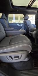Infiniti QX80 AUTOGRAPH CAPTAIN CHAIRS