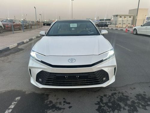 تويوتا كامري LE HYBRID 2.5L