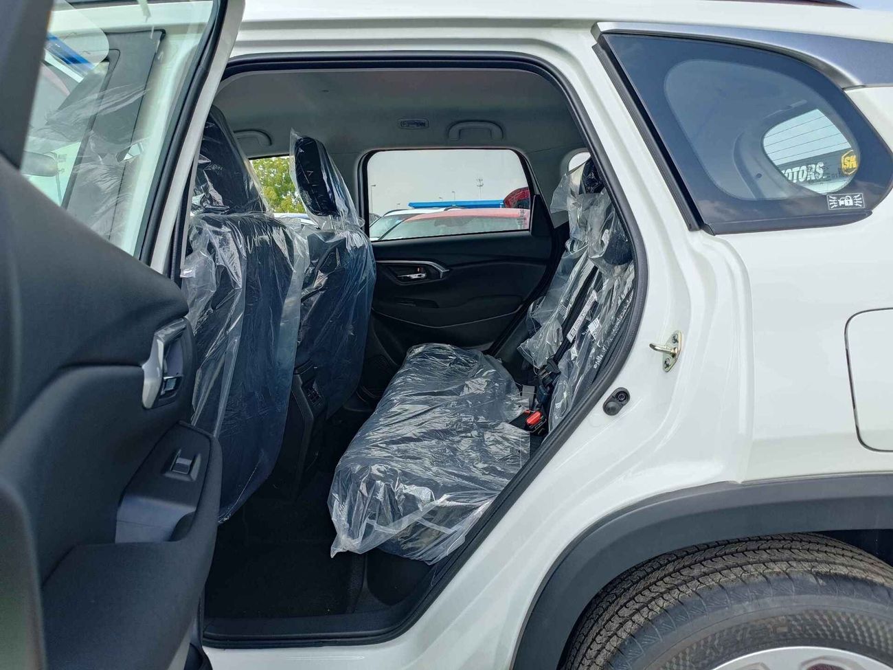 Suzuki Grand Vitara GLX / HYBRID / DOUBLE TONE / 1.5L V4 /  "9" DISPLAY / 360* CAMERA / HEADUP DISPLAY (CODE # GVHB4X2F)