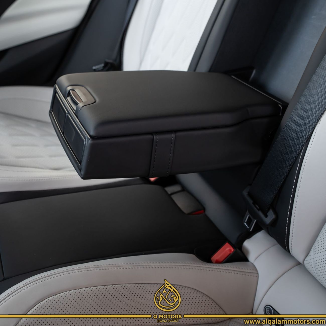 Mercedes-Benz AMG GT 53 2022 MERCEDES AMG GT53 TURBO 4MATIC + GCC DONE ONLY 2000KM With Warranty