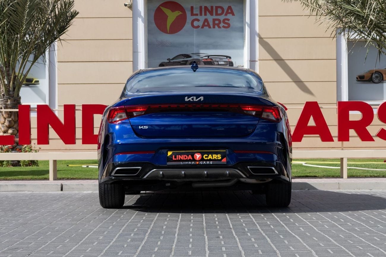 كيا K5 2.0L LX Kia K5 2023 GCC under Agency Warranty with Flexible Down-Payment.