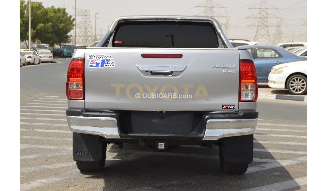 Toyota Hilux SR5 Diesel Engine