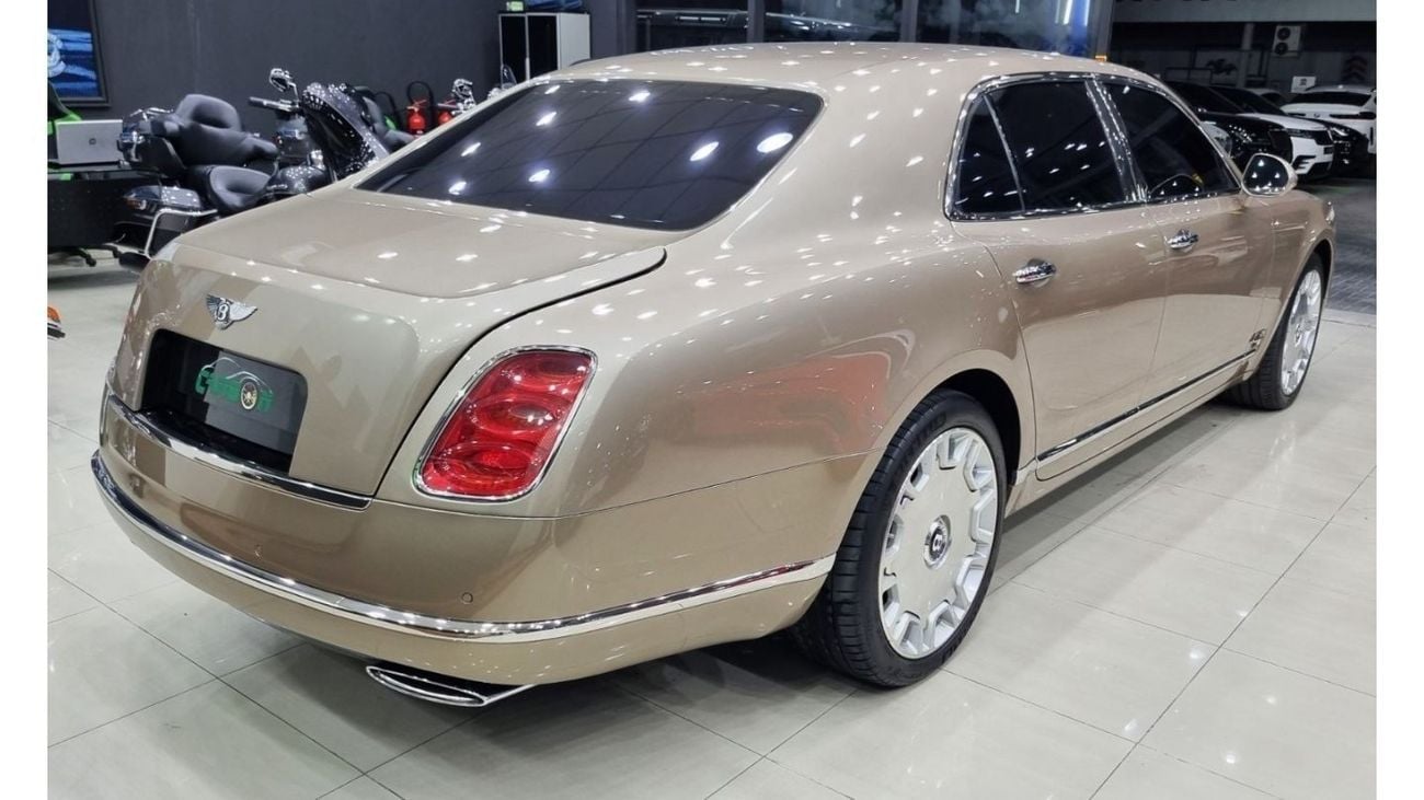 Bentley Mulsanne BENTLEY MULSANNE V8 6.8L 2011 IN BEAUTIFUL CONDITION FOR 200K AED