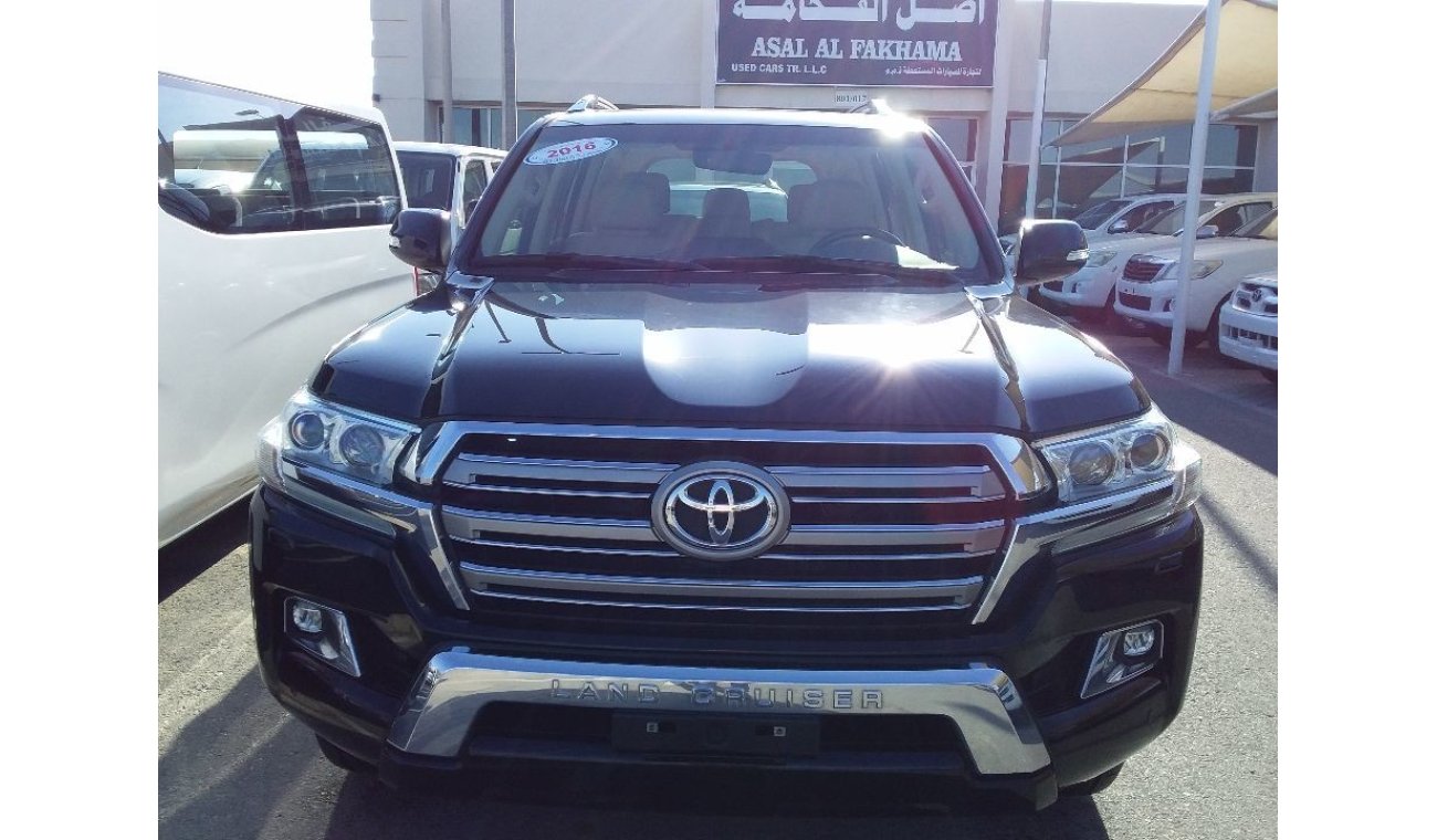 Toyota Land Cruiser Toyota Land Cruiser GXR V8 GCC