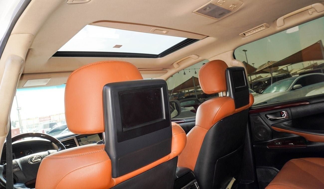 Lexus LX 570 S