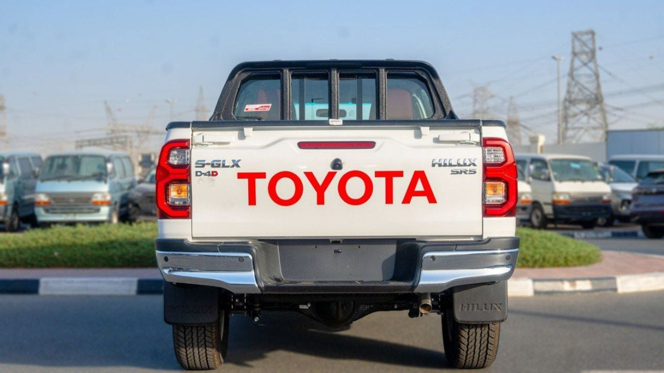 تويوتا هيلوكس S GLX 2.4L 4WD A/T