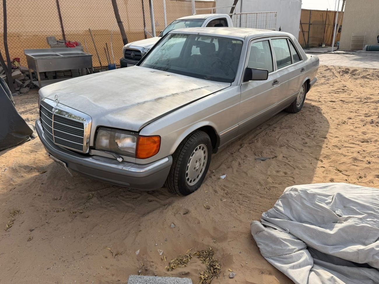 مرسيدس بنز 500 SEL