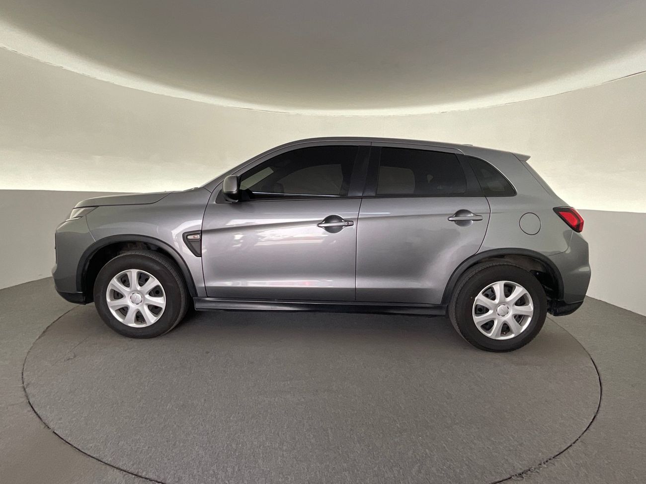 ميتسوبيشي ASX GLX Lowline | شامل الضمان | 0 ﺪﻔﻋﺓ ﺃﻮﻟﻯ