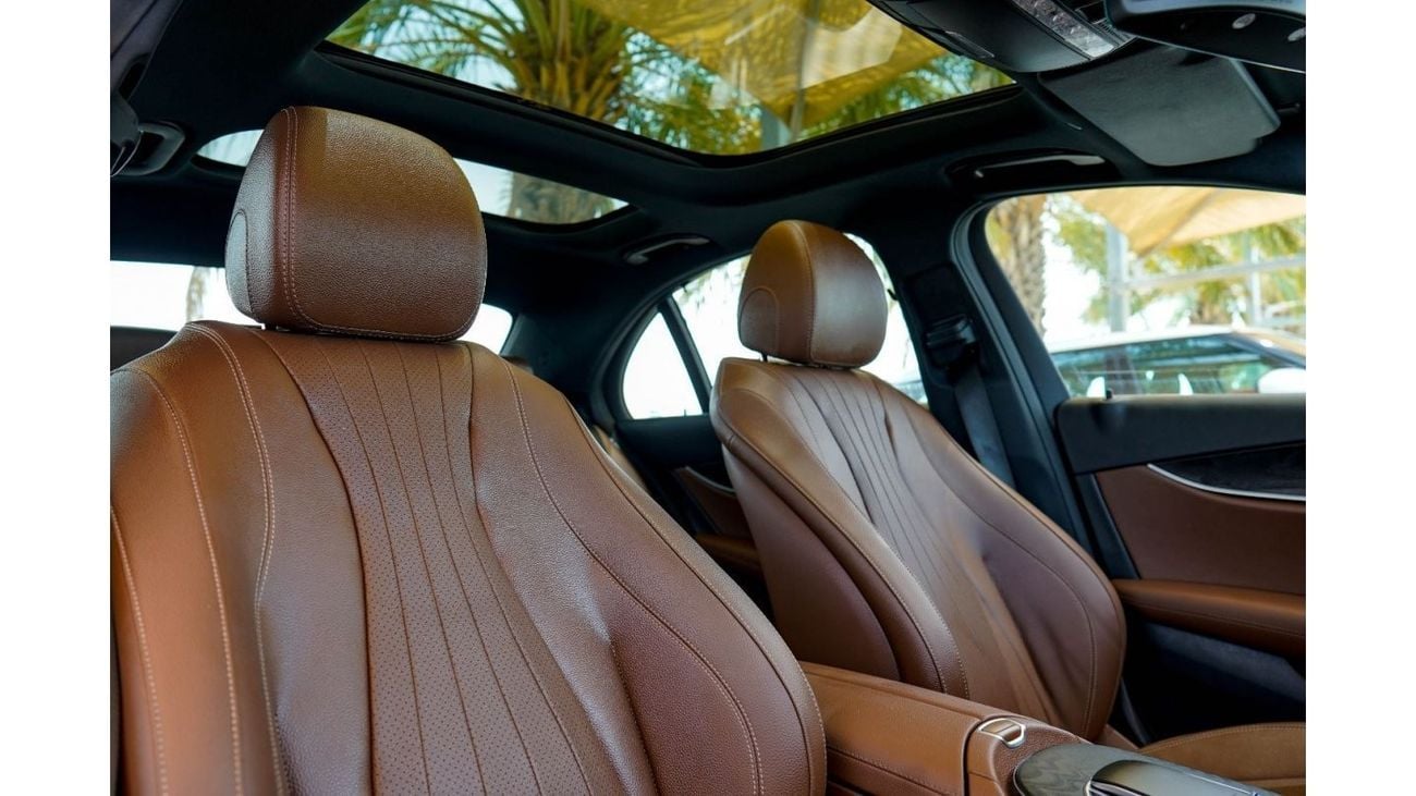 Mercedes-Benz E200 Premium