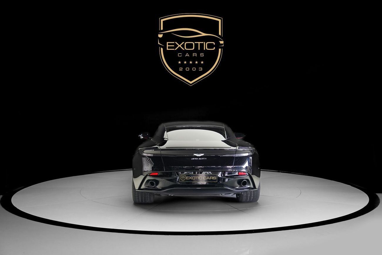 أستون مارتن DB11 AMR 5.2L