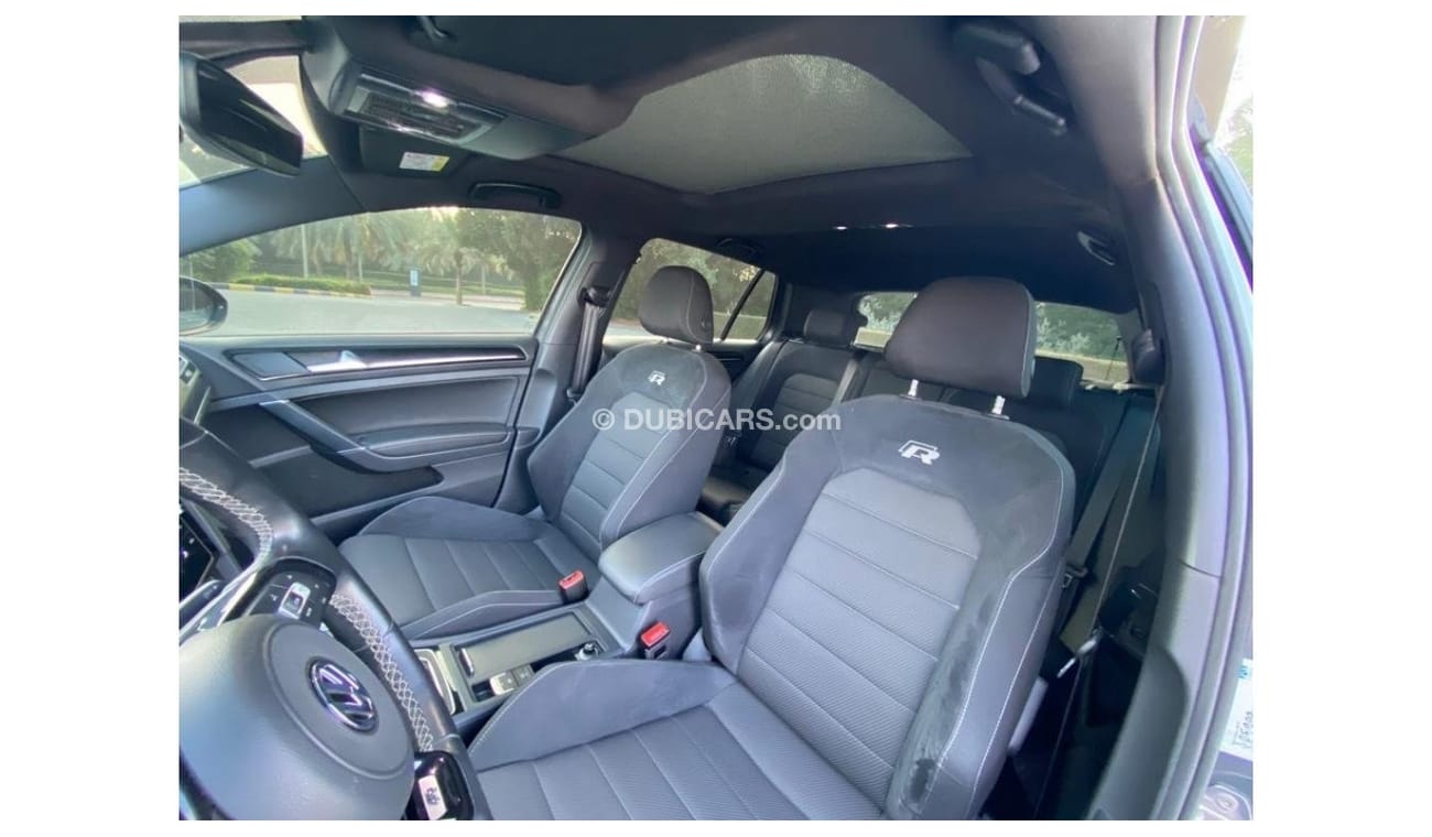 Volkswagen Golf R Sport VOLKSWAGEN GOLF R 2019 GCC ORIGINAL PAINT - UNDER WARRANTY - FULL SERVICE HISTORY AVAILABLE