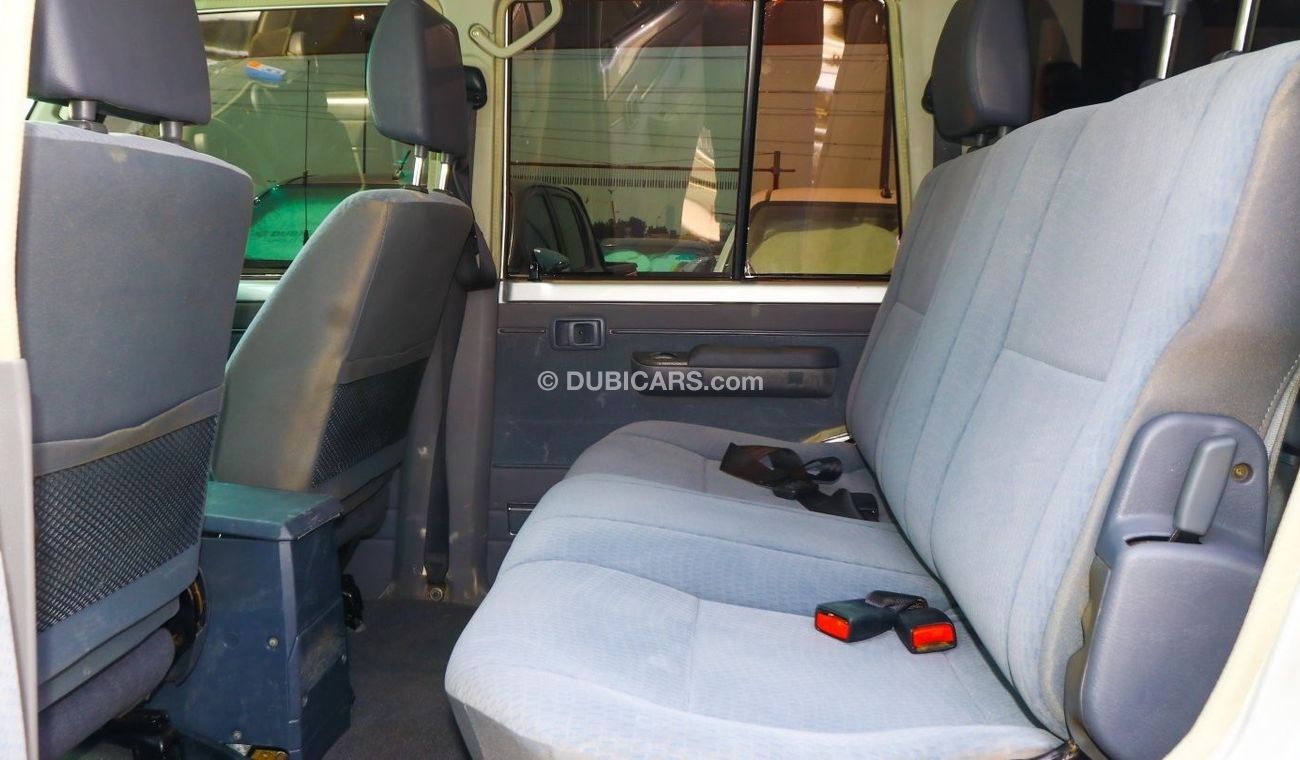 تويوتا لاند كروزر بيك آب Clean car accident free