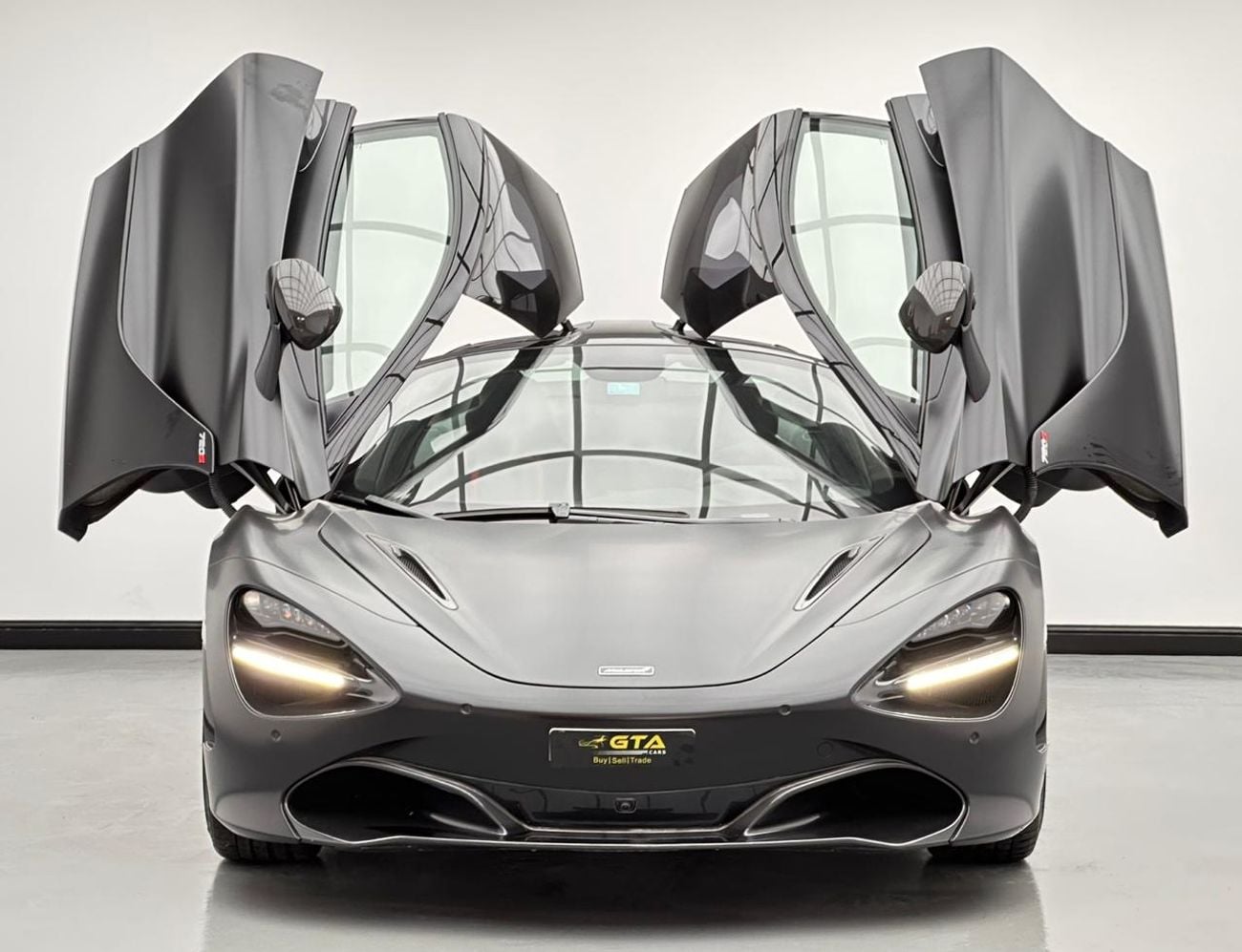 مكلارين 720S 2019 McLaren 720s, 1 Year Warranty Unlimited Km, McLaren Full Service History, GCC