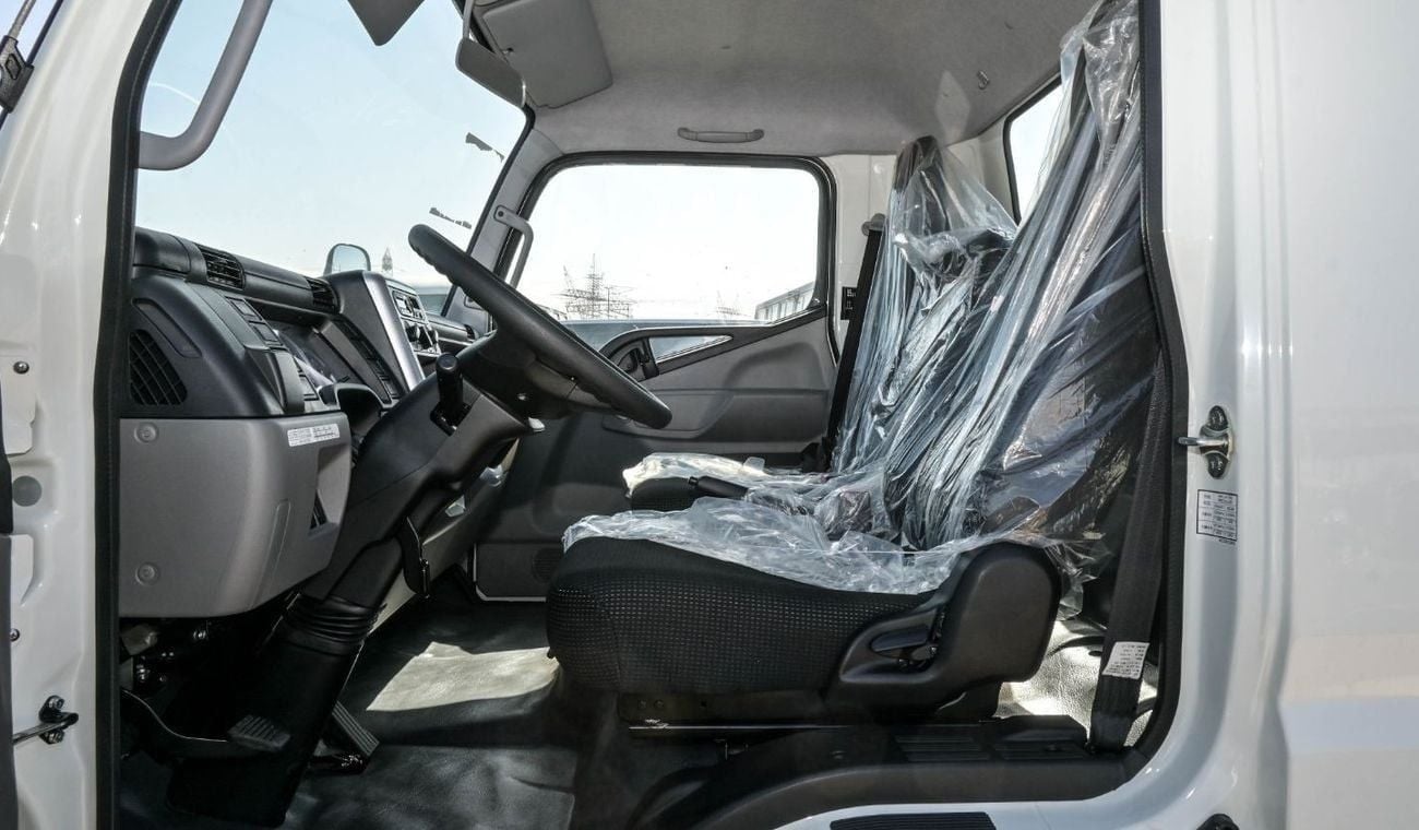 ميتسوبيشي فوسو كانتير Brande New MItsubishi Canter  2025 Export 4.2L 2WD M/T Diesel|White/Black|CANTERCHASSIS-100-25 |