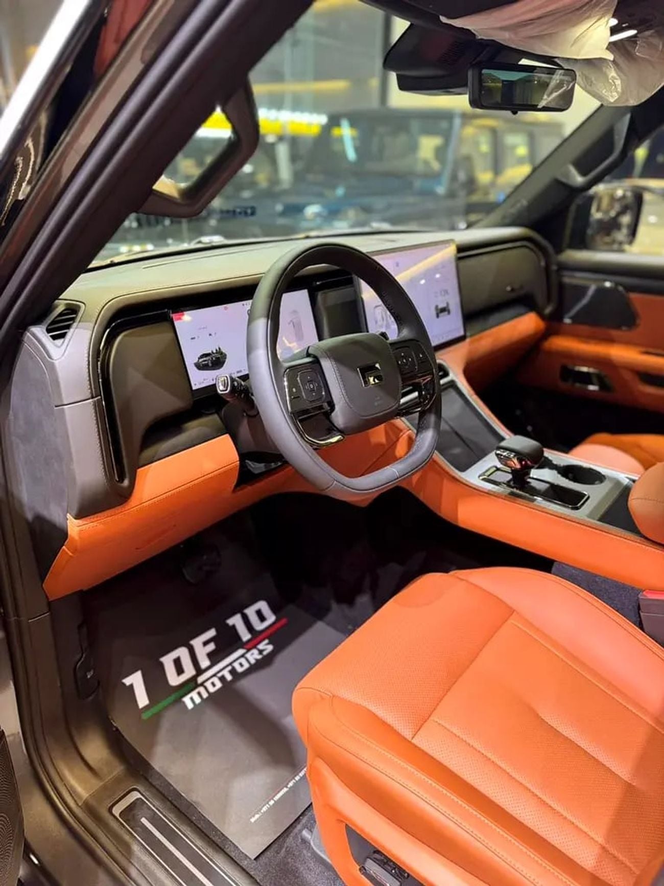روكس 01 VIP | Brand | Chinese Specs | Luxury EREV SUV