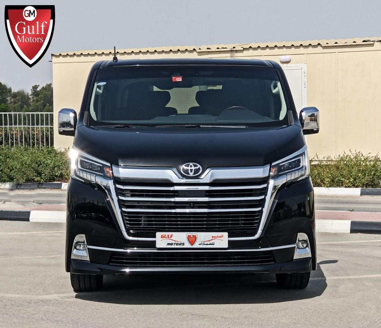 Toyota Granvia Premium 3.5L-6CYL Excellent Condition GCC Specs