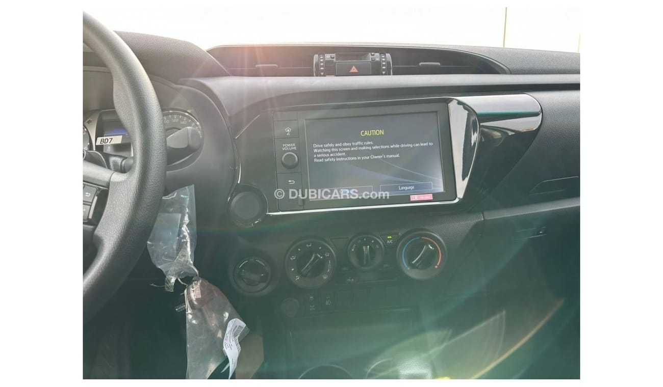 Toyota Hilux TOYOTA HILUX 2.4 AT DIFFLOCK WHITE 2023 * EXPORT ONLY *