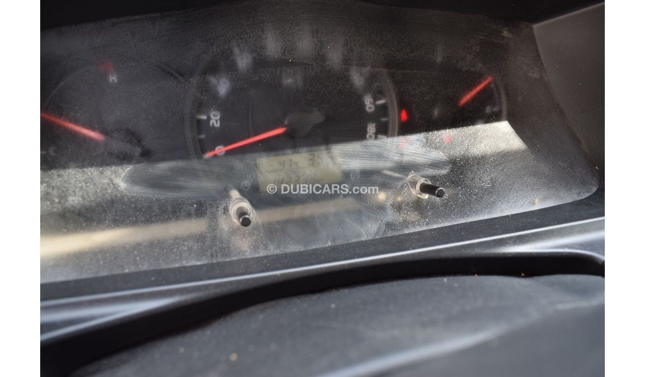 Toyota Hiace GL - Standard Roof Toyota Hiace 13 seat passenger van, model:2016. Excellent condition