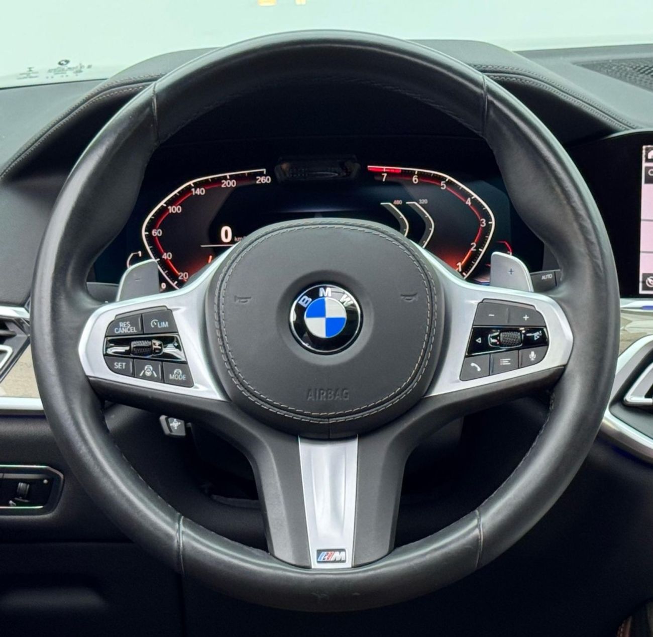 بي أم دبليو X7 XDrive40i 3.0L 2020 BMW X7 xDrive40i M-Sport, 2026 BMW Warranty + Service Pack, 7 Seater, Excellent 