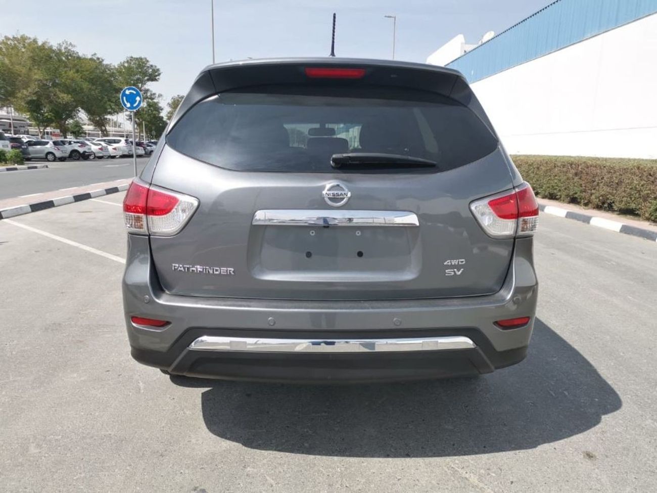 نيسان باثفايندر 2015 Nissan Pathfinder 3.5L V6 | Ready to Drive | Best price in the Market