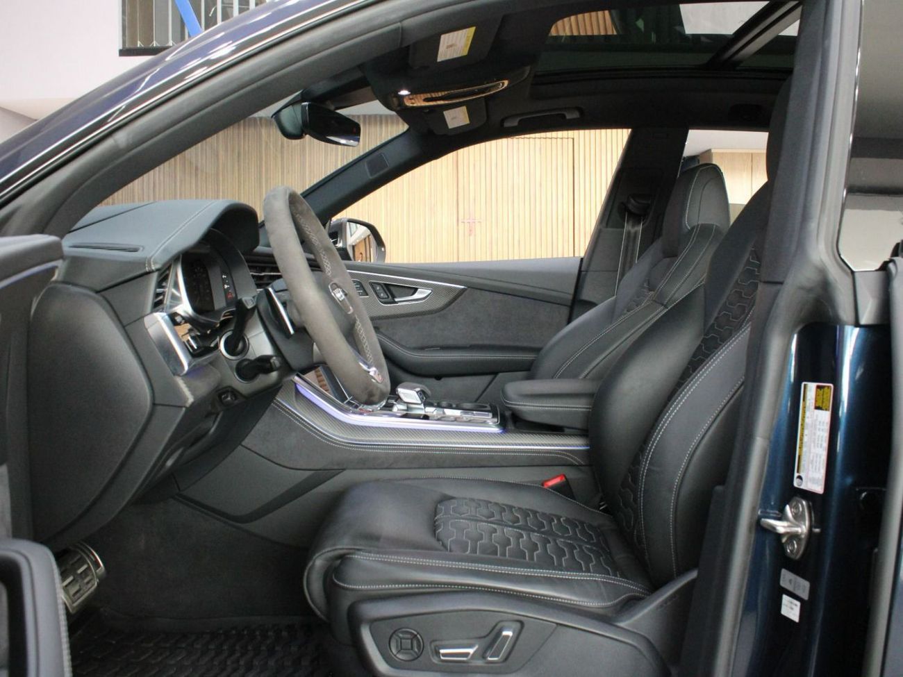 أودي RSQ8 TFSI quattro 4.0L