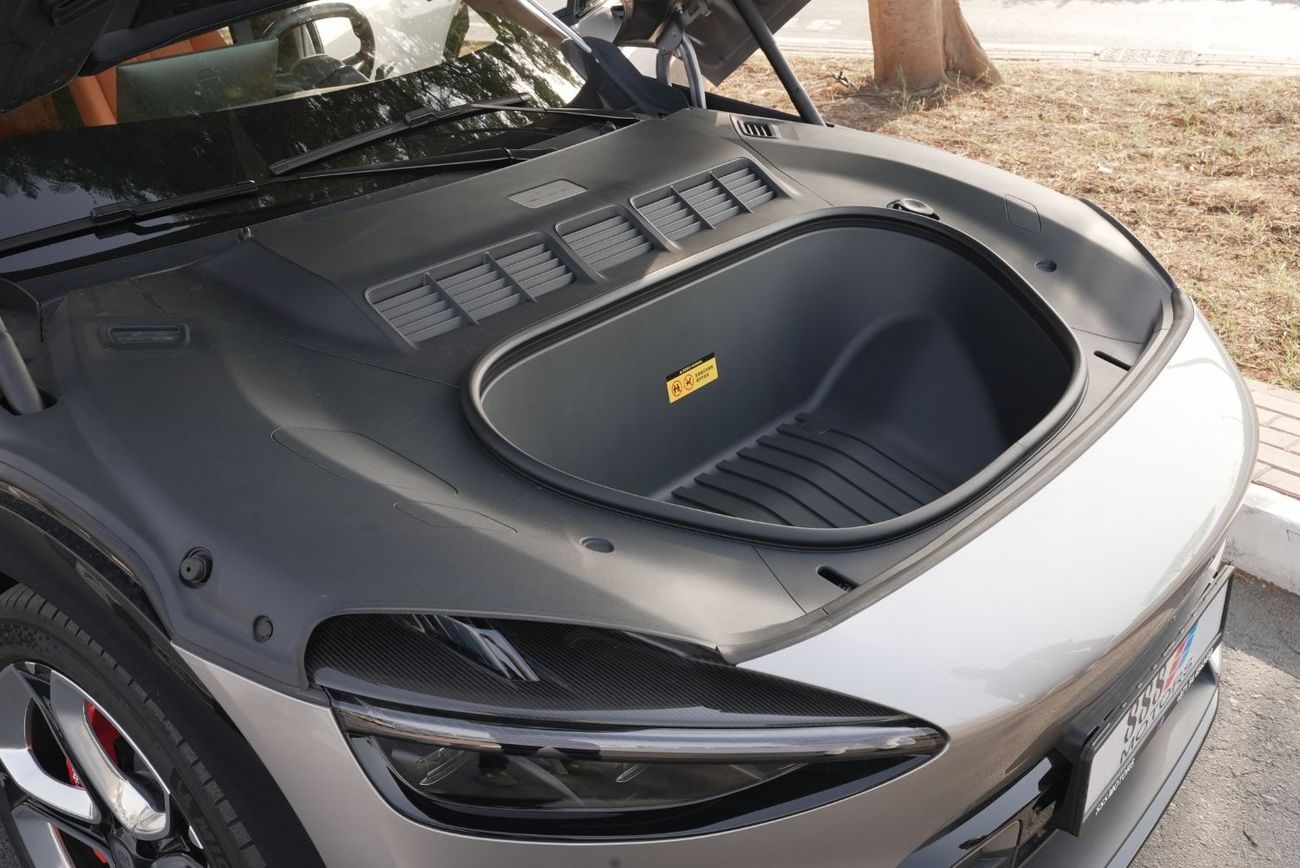 Xiaomi YU7 Xiaomi YU7 2025 – Ultra-long Range High-Performance 4WD Max