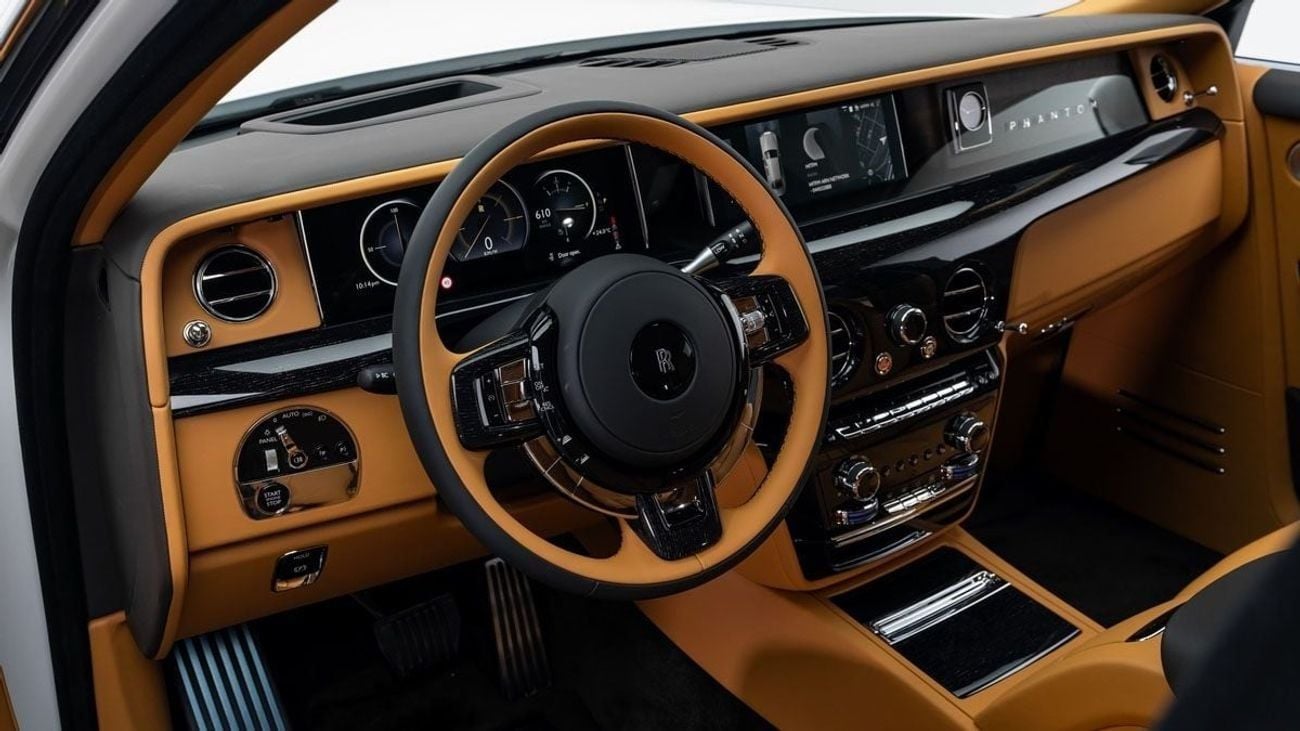 رولز رويس فانتوم EWB - 2026 - GCC Specs - Under Warranty and Service Contract