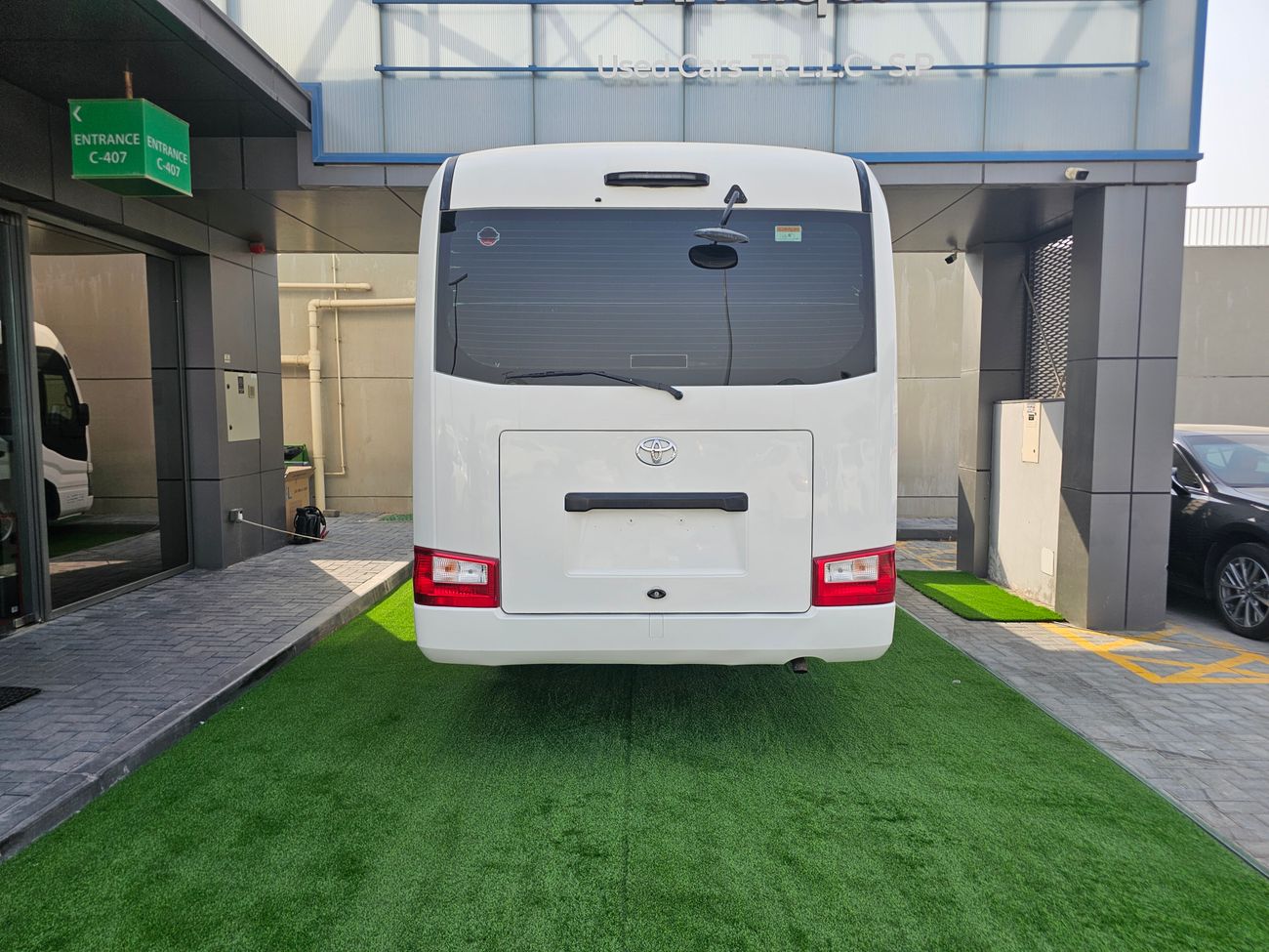 تويوتا كوستر / DIESEL / V6 4.2L / 24 SEATS / GCC