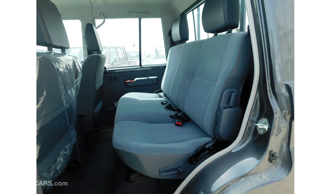 تويوتا لاند كروزر بيك آب 79 Double Cab SPL LX V8 4.5L Turbo Diesel 5 Seat 4WD MT With Full Option