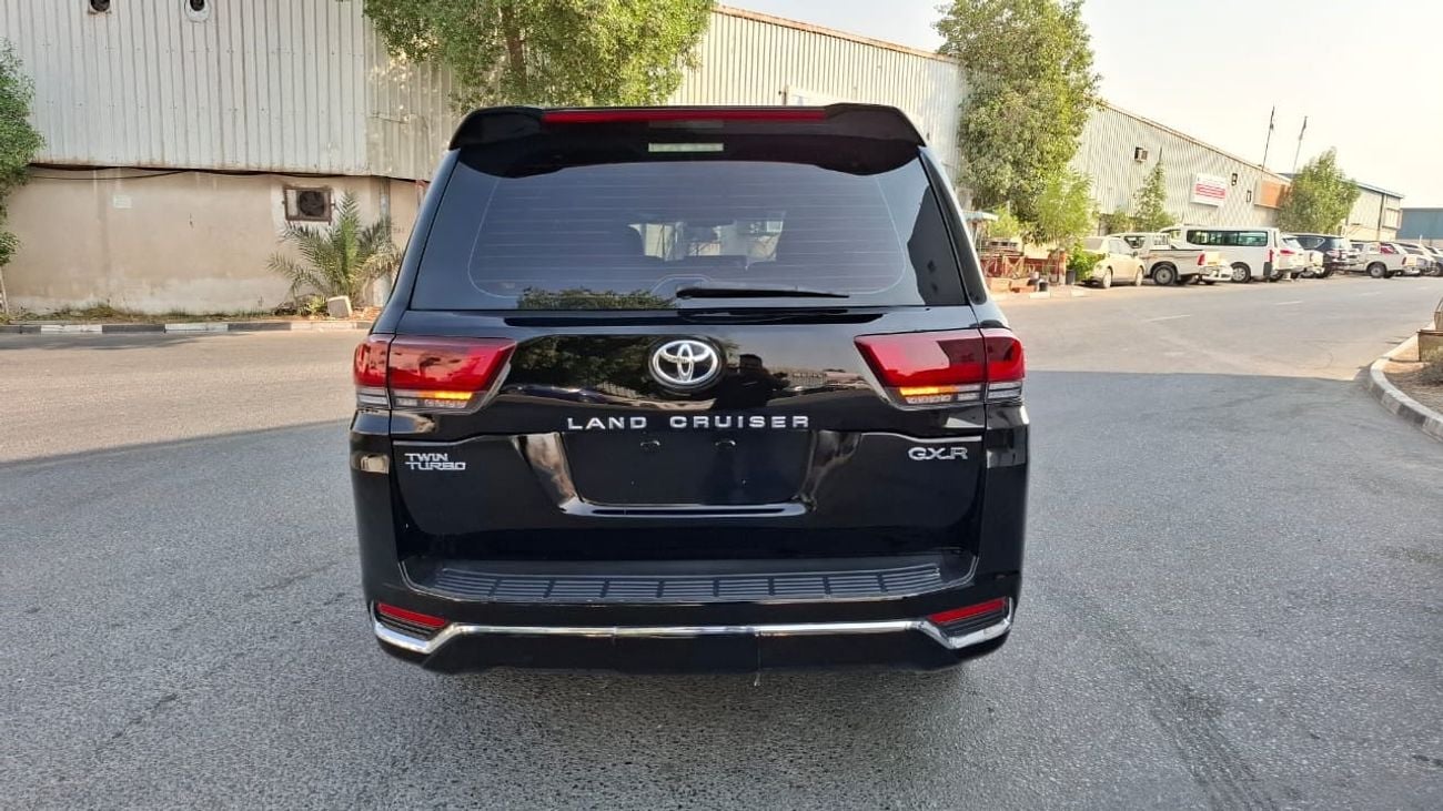 تويوتا لاند كروزر GXR 4.0L (271 HP) 4WD