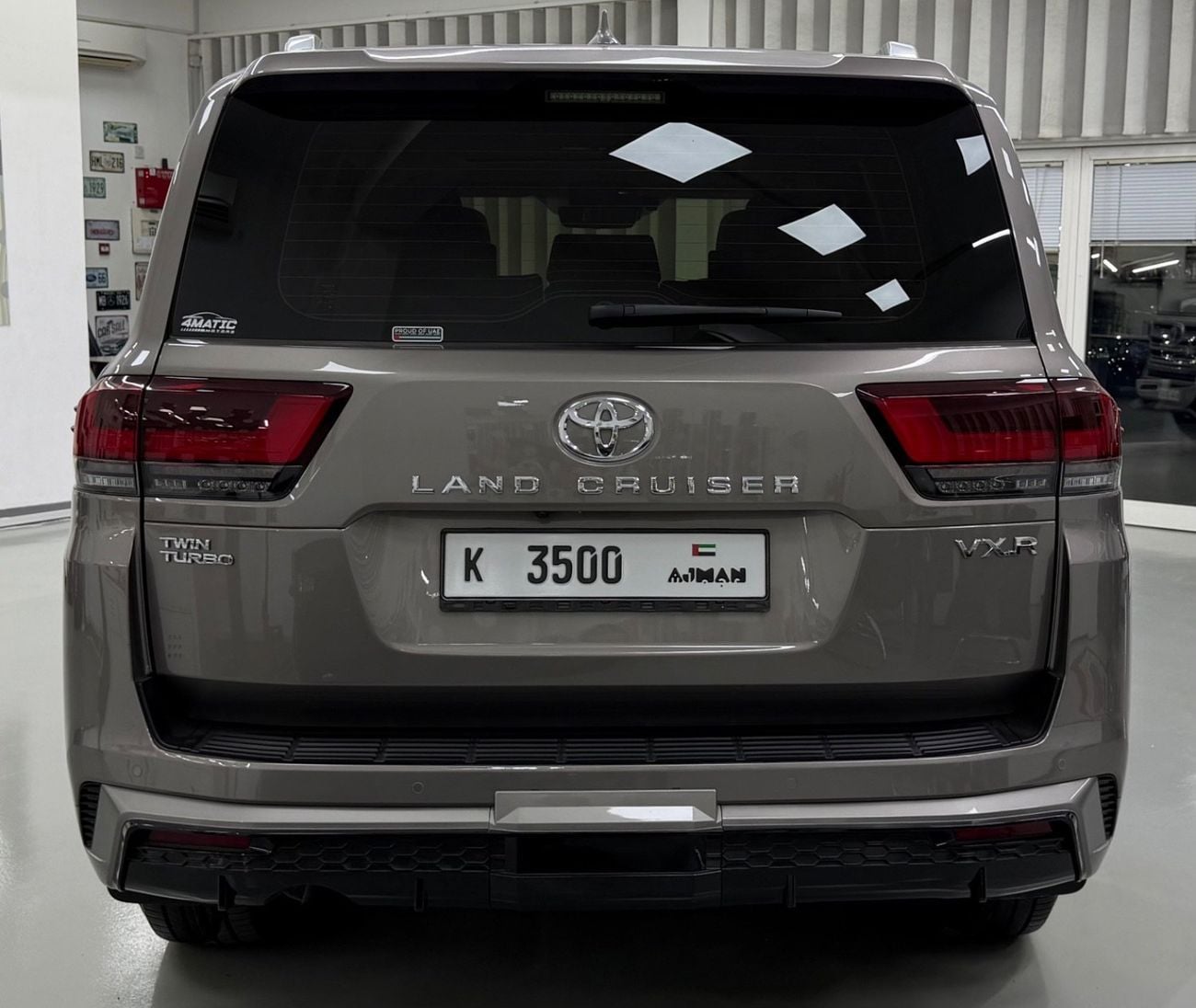 Toyota Land Cruiser VXR