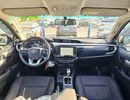 تويوتا هيلوكس SR5 / 2.4L DIESEL A/T / BLIND SPOT / DIFF LOCK / FR&RR CHROME BUMPERS / (CODE # HDFAA)