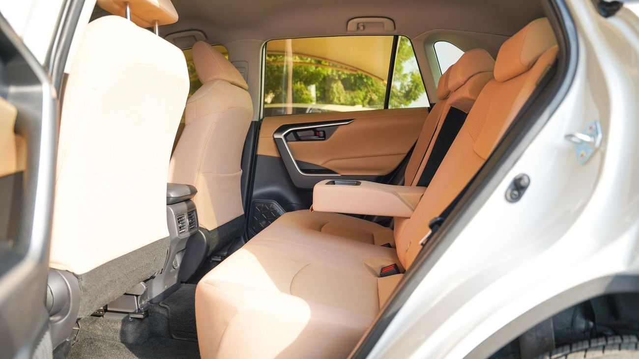 تويوتا راف ٤ 2.5L (2WD) EX