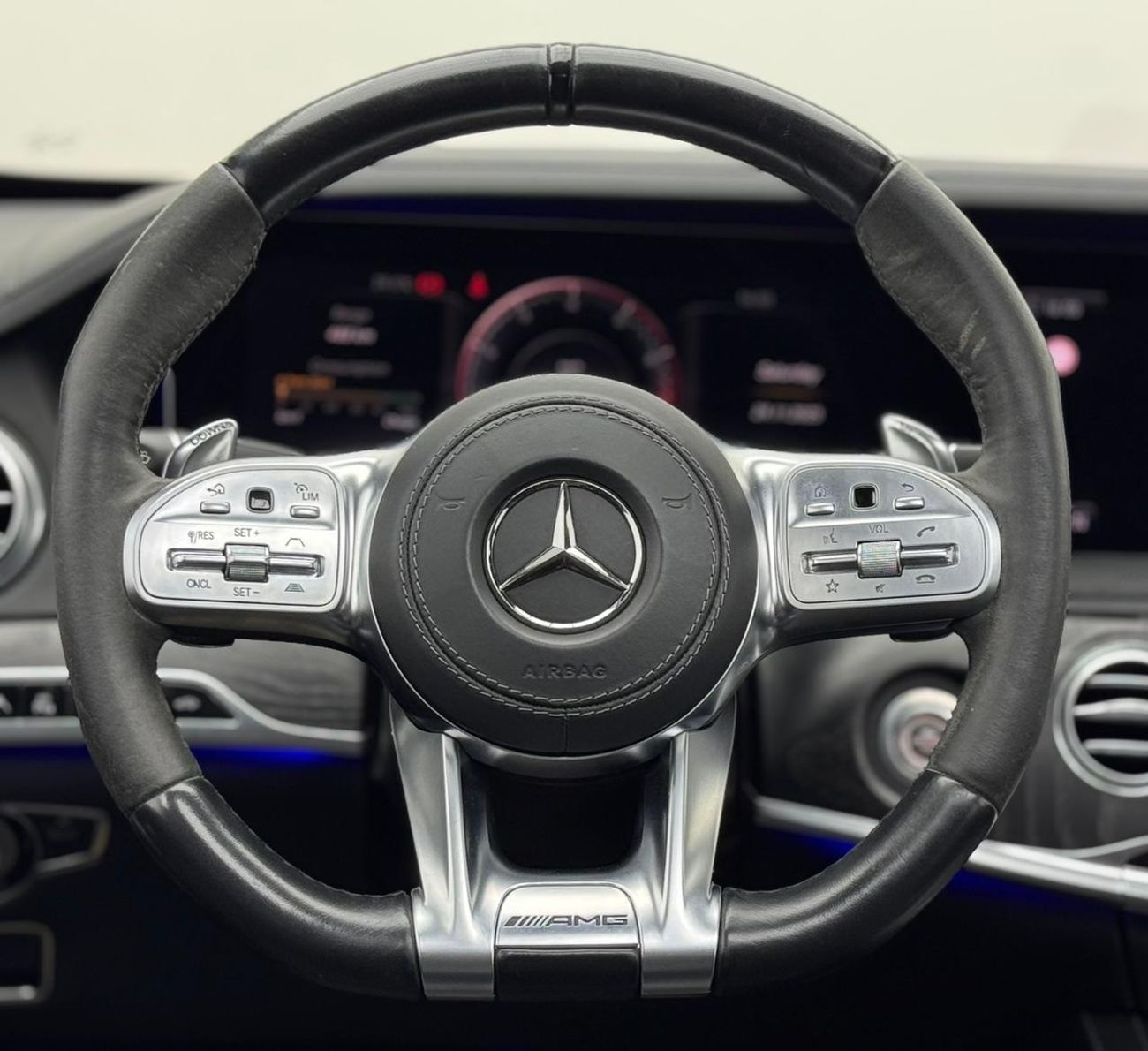 Mercedes-Benz S 63 AMG Std 4.0L (604 HP) 2018 Mercedes-Benz S63 AMG, Full Service History, 1 Year Warranty