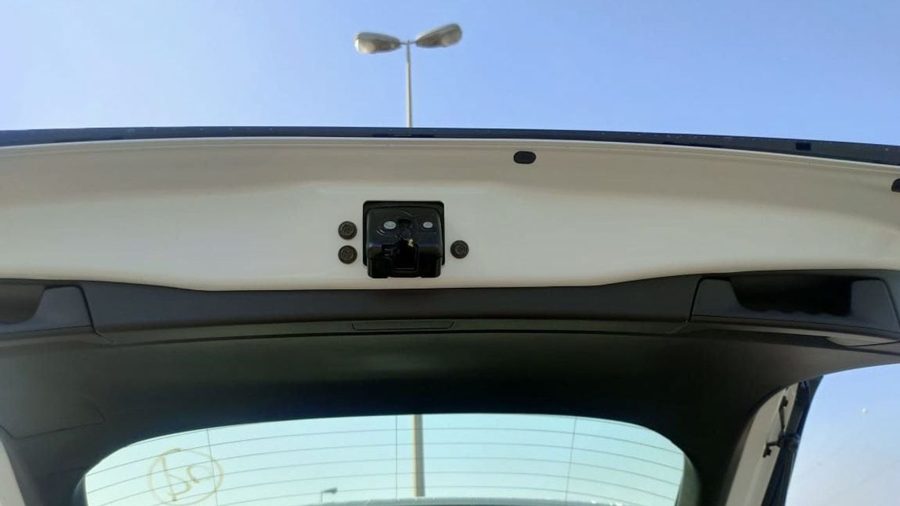 تويوتا راف ٤ LE 2.5L AWD 2023YM