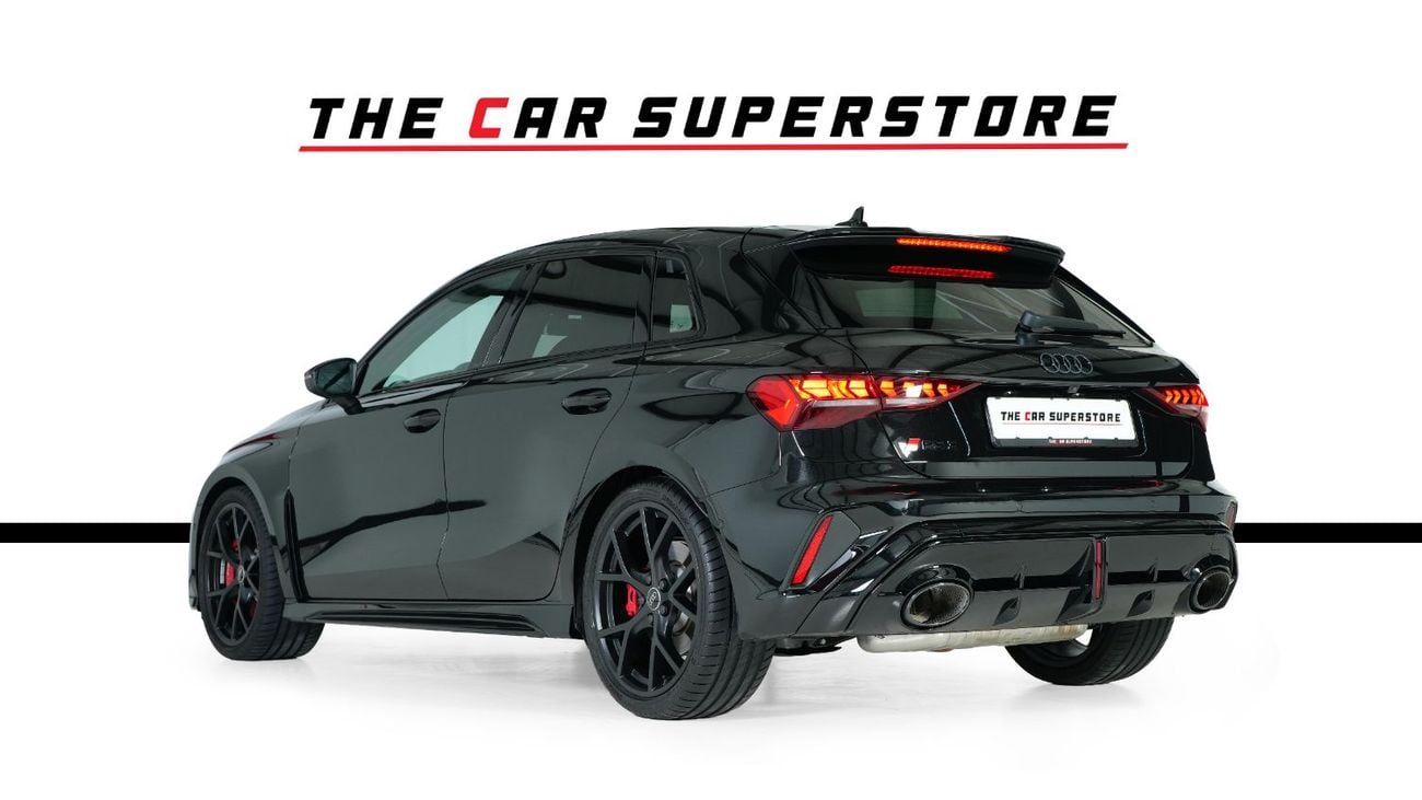 Audi RS3 TFSI SPORTBACK Metallic Black-Alcantra Trim-low Mileage-Warranty & Service Packages Available