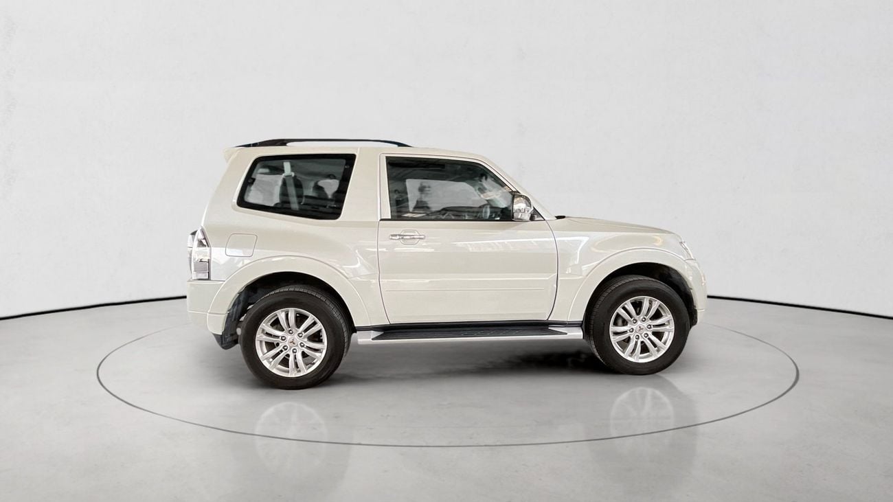 Mitsubishi Pajero GLS HIGHLINE | Guaranteed Warranty | 0 Down Payment