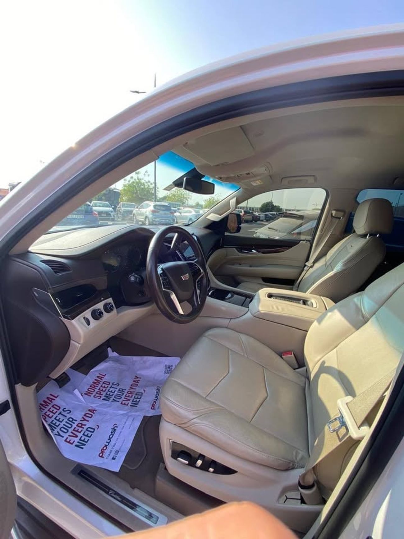 Cadillac Escalade ESV 6.2L in excellent condition