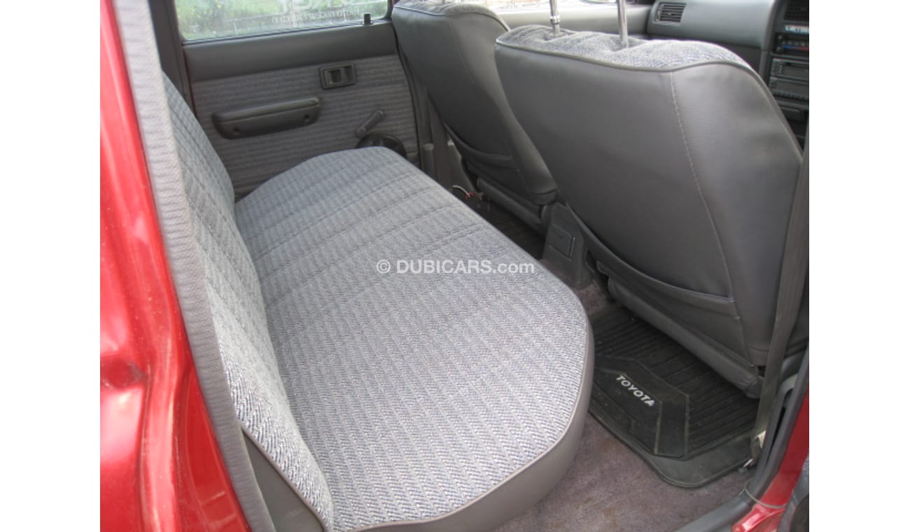 Toyota Hilux Used RHD Pickup W CAB 4WD SSR-S/1994/MY LOT # 549