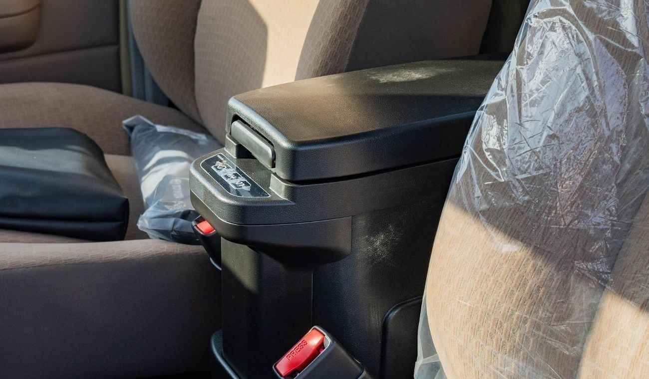 Toyota Land Cruiser Pick Up 2025 Toyota Land Cruiser LC 79 SC 4.0L AT Petrol Basic with Fridge (Beige)