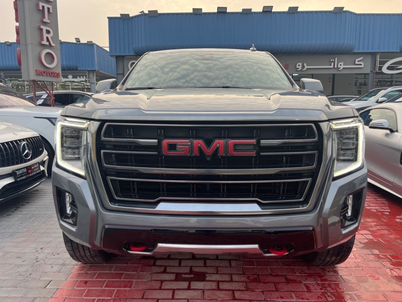 جي أم سي يوكون AT4