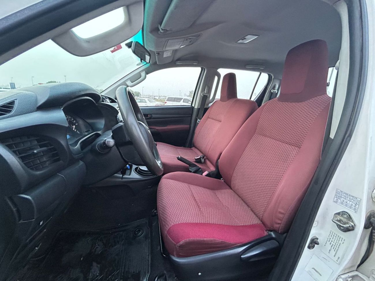 تويوتا هيلوكس 