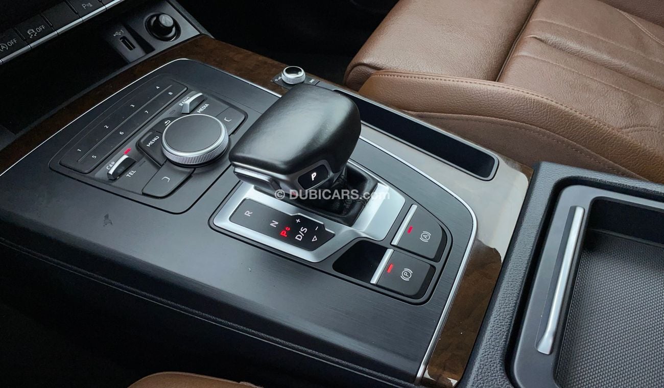 Audi Q5 45 TFSI QUATTRO 2 | Zero Down Payment | Free Home Test Drive