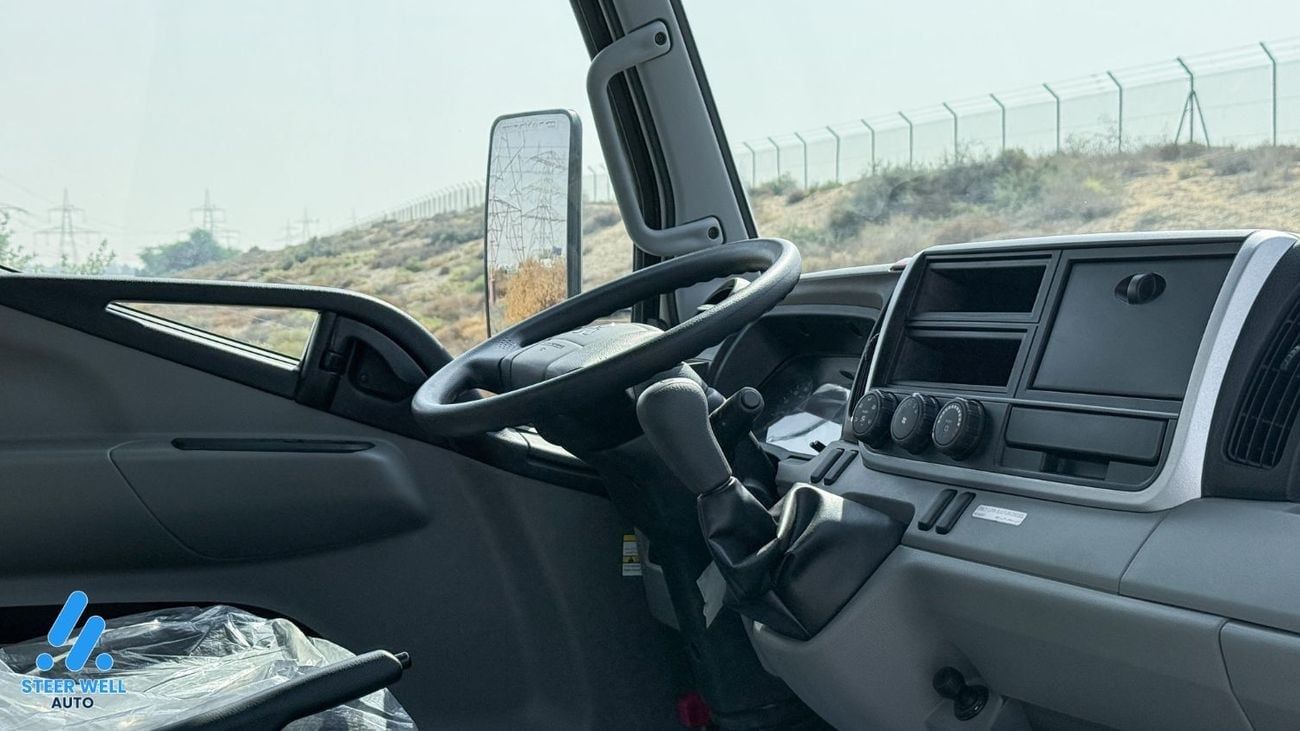 ميتسوبيشي فوسو كانتير Euro 5 | 3.0L Diesel RWD Tipper Truck | White | Excellent Condition