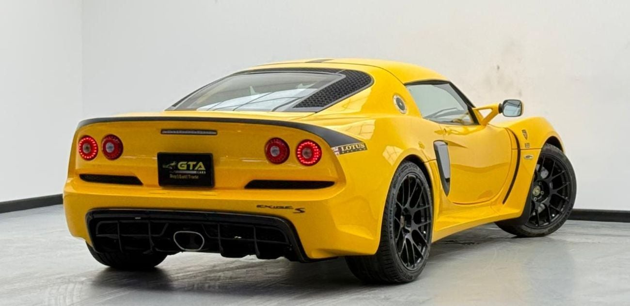 Lotus Exige 2015 Lotus Exige S, Full Lotus Service History, Very Low Km, Excellent Condition, GCC