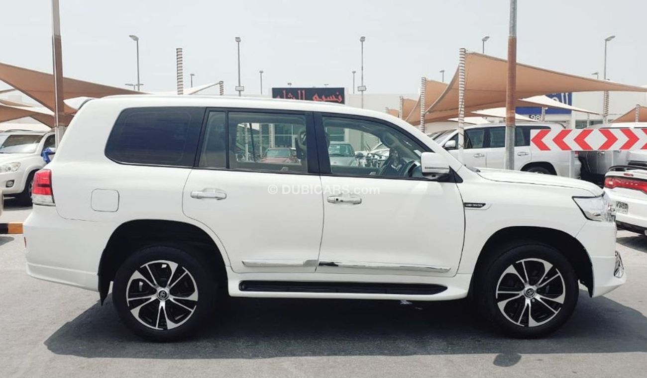 تويوتا لاند كروزر تويوتا لاند كروزر ٢٠٠٩ خليجي