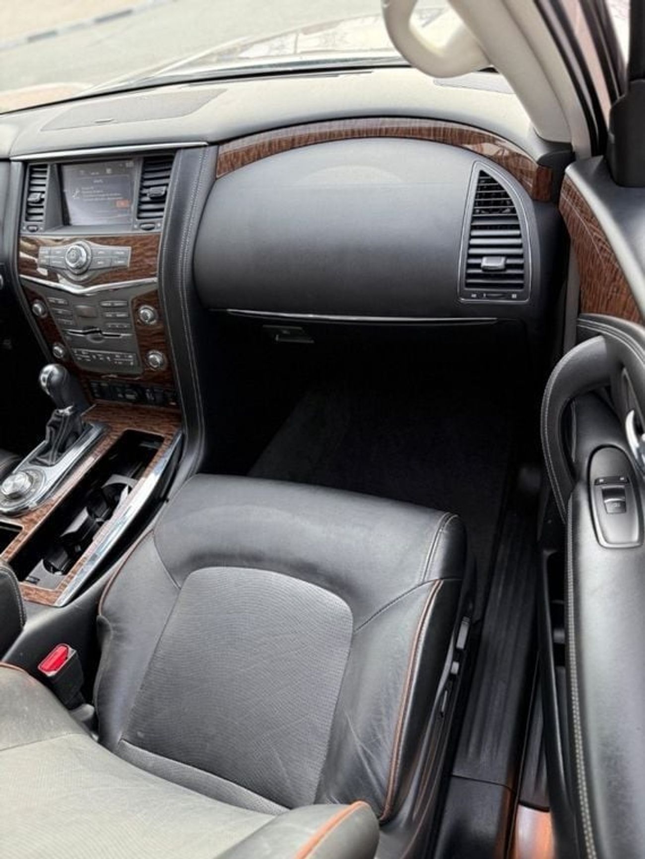 نيسان أرمادا Platinum 4WD Full Option