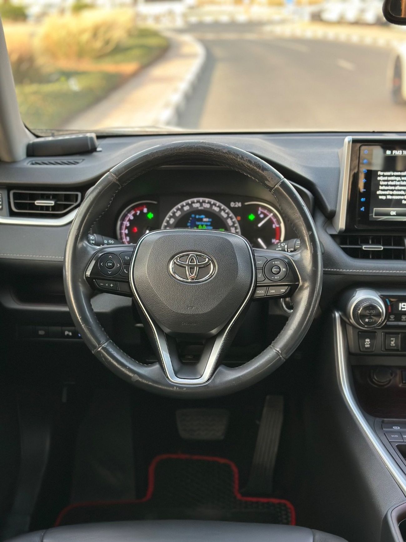 تويوتا راف ٤ premium Japan 360 camera Full Option